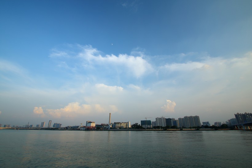 点击大图看下一张：广东广州风景图片