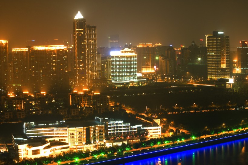 点击大图看下一张：广州珠江夜景图片