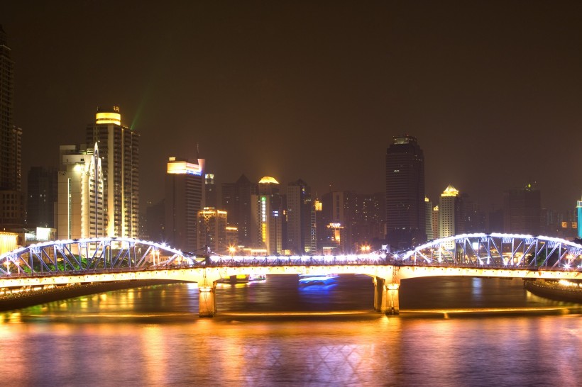 点击大图看下一张：广州珠江夜景图片