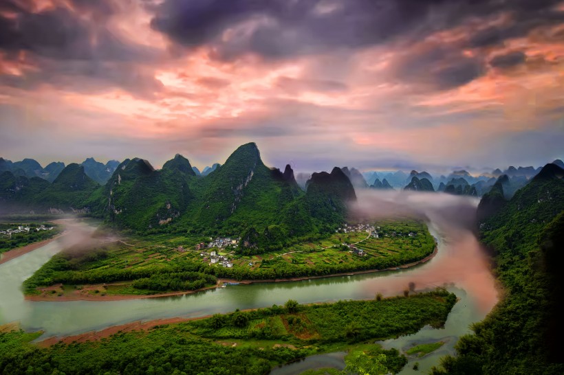 点击大图看下一张：广西桂林漓江风景图片