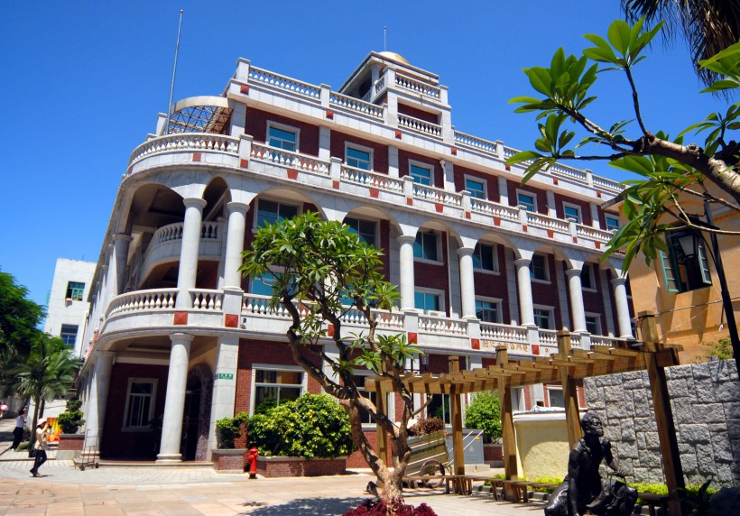 点击大图看下一张:福建厦门鼓浪屿风景图片