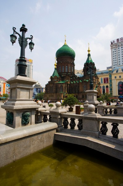 点击大图看下一张：哈尔滨索菲亚教堂图片