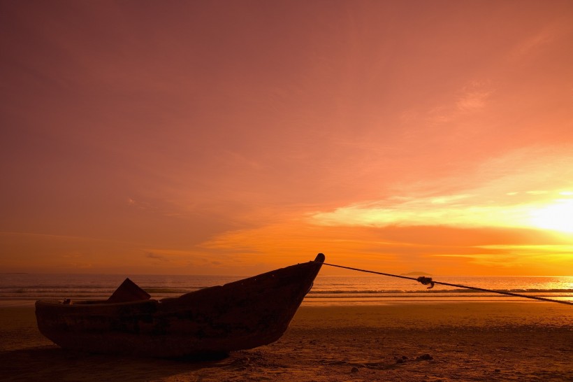 点击大图看下一张：海南三亚蜈支洲岛图片