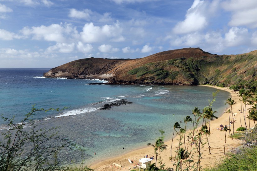 点击大图看下一张：夏威夷海边风景图片