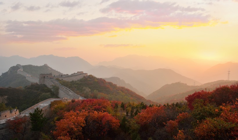 点击大图看下一张：北京红叶岭风景图片