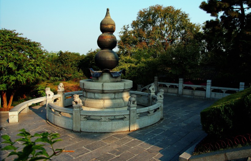 点击大图看下一张：湖北武汉黄鹤楼风景图片