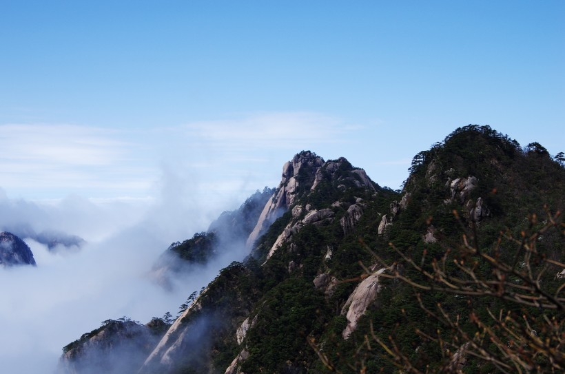 点击大图看下一张：安徽黄山风景图片