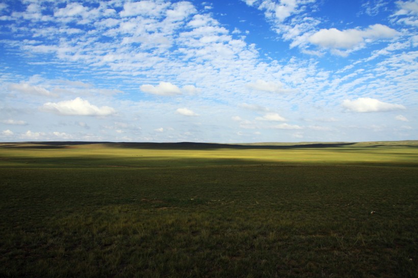 点击大图看下一张：内蒙古呼和浩特风景图片