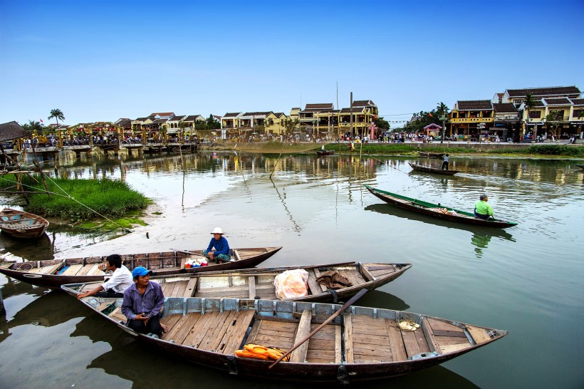 点击大图看下一张：越南会安古城风景图片