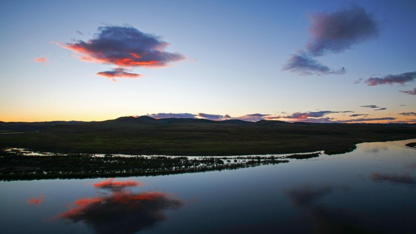 点击大图看下一张：内蒙古呼伦贝尔风景图片