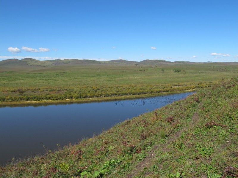 点击大图看下一张：内蒙古呼伦贝尔大草原秀丽风景图片