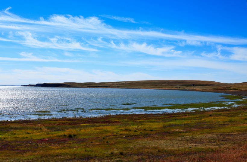 点击大图看下一张：内蒙古呼伦湖风景图片