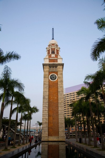 点击大图看下一张：香港尖沙嘴钟楼图片