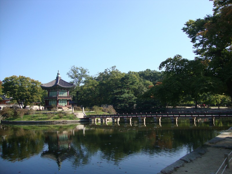 点击大图看下一张：韩国景福宫风景图片