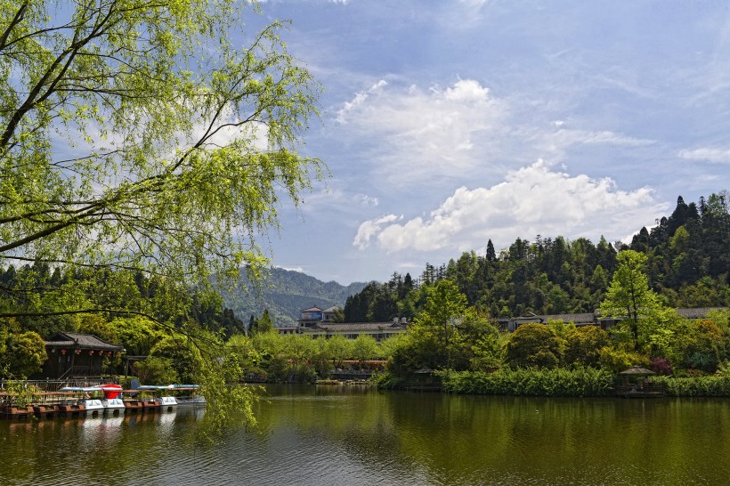 点击大图看下一张：江西井冈山风景图片