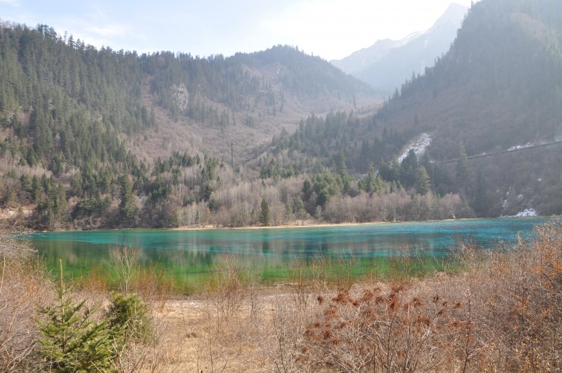 点击大图看下一张：四川九寨沟冬景图片