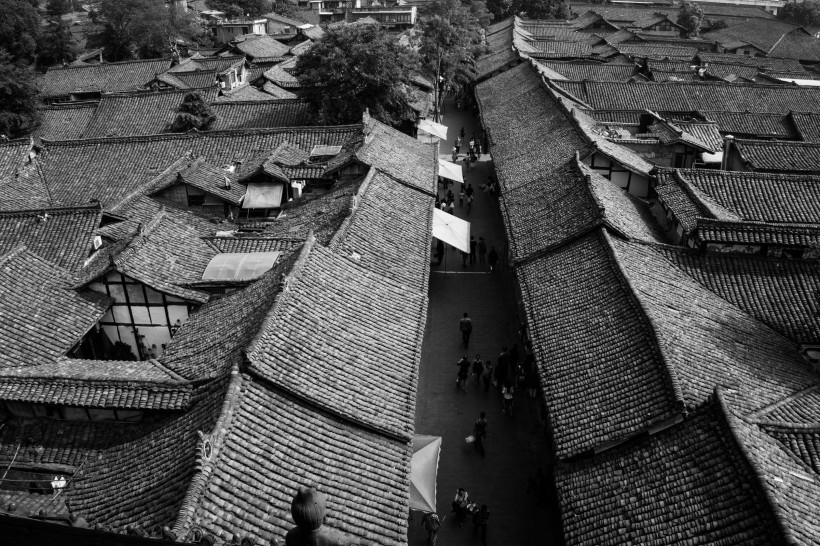 点击大图看下一张：四川阆中古镇风景图片
