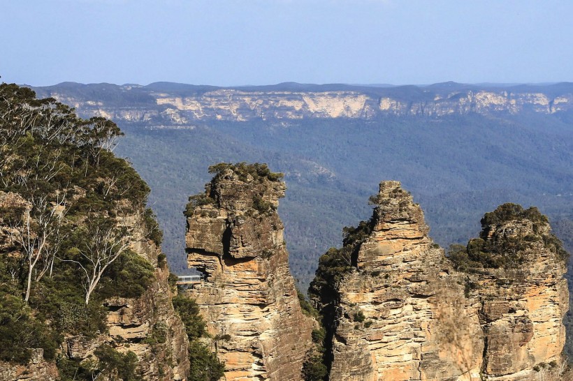 点击大图看下一张：澳大利亚篮山风景图片