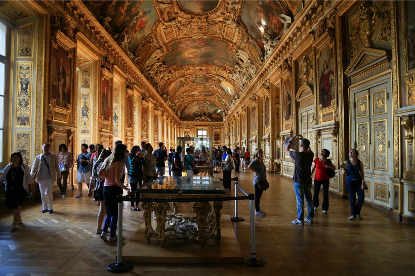 点击大图看下一张：法国卢浮宫图片