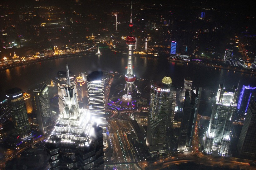 点击大图看下一张：上海陆家嘴风景图片
