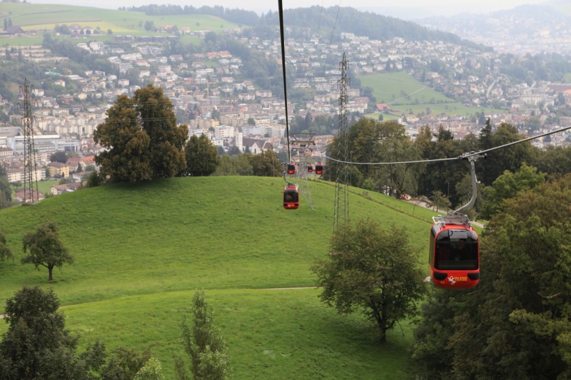 点击大图看下一张：瑞士卢塞恩风景图片