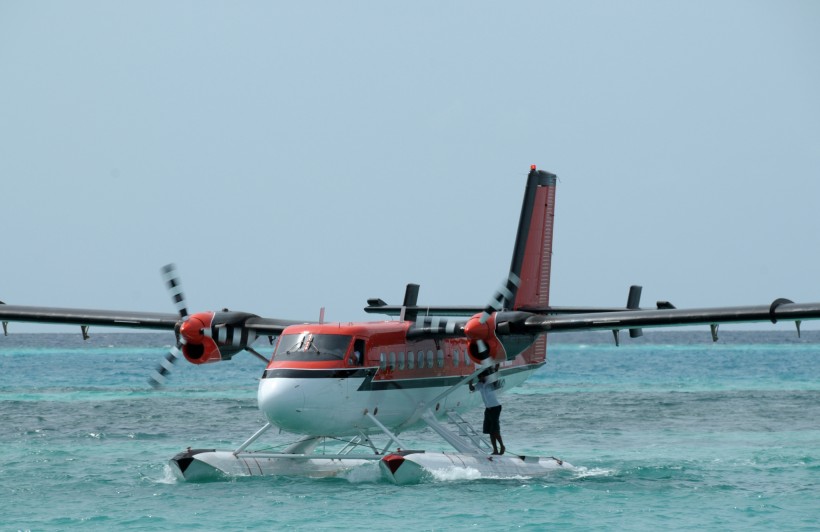 点击大图看下一张:马尔代夫风景图片