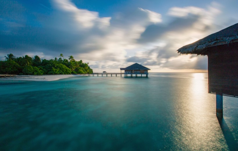 点击大图看下一张：马尔代夫曼德芙岛风景图片