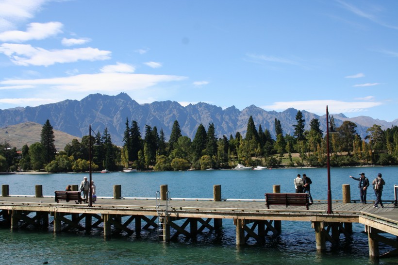 点击大图看下一张：新西兰库克山国家公园风景图片