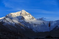 西藏珠穆朗玛峰风景图片_14张