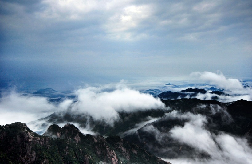 点击大图看下一张：安徽黄山风景图片