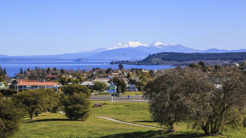 点击大图看下一张：新西兰城市风景图片