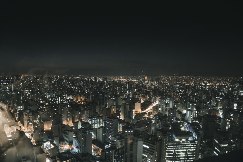点击大图看下一张：美国纽约城市夜景图片