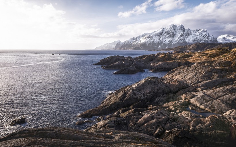 点击大图看下一张：挪威峡湾风景图片