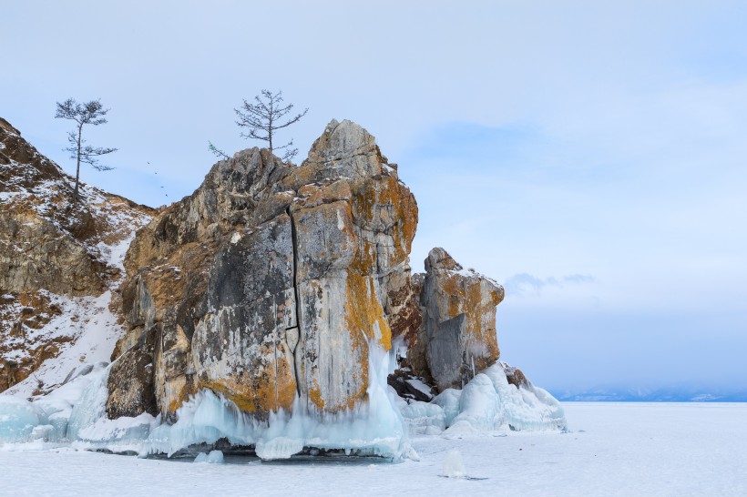 点击大图看下一张：俄罗斯贝加尔湖奥利洪岛风景图片
