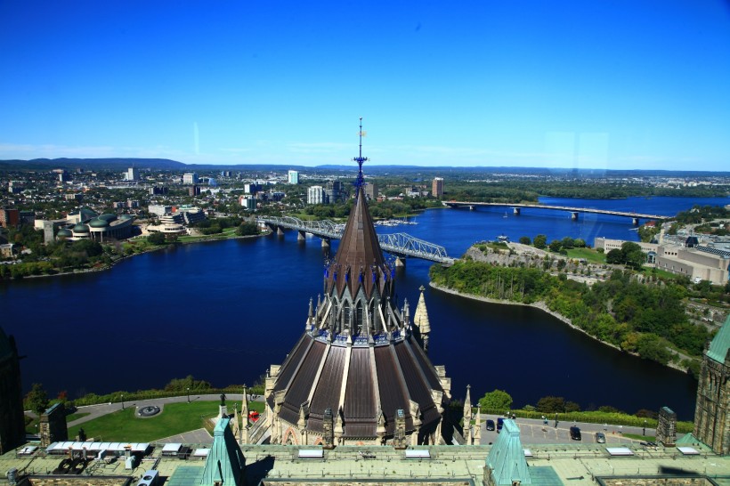 点击大图看下一张：加拿大首府渥太华风景图片