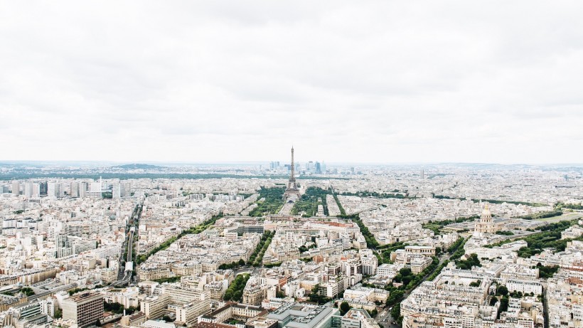 点击大图看下一张：法国巴黎城市风景图片