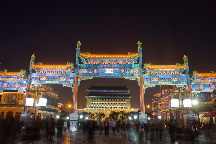 点击大图看下一张：前门大栅栏图片