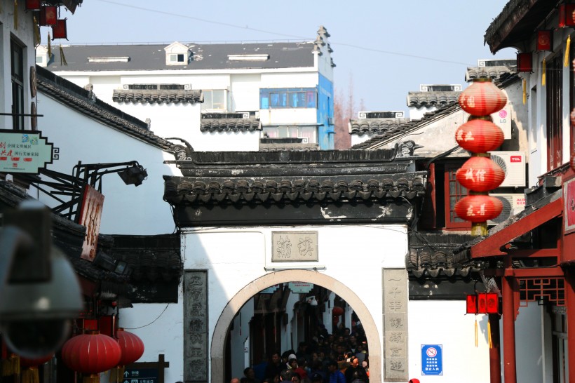 点击大图看下一张：上海七宝老街图片