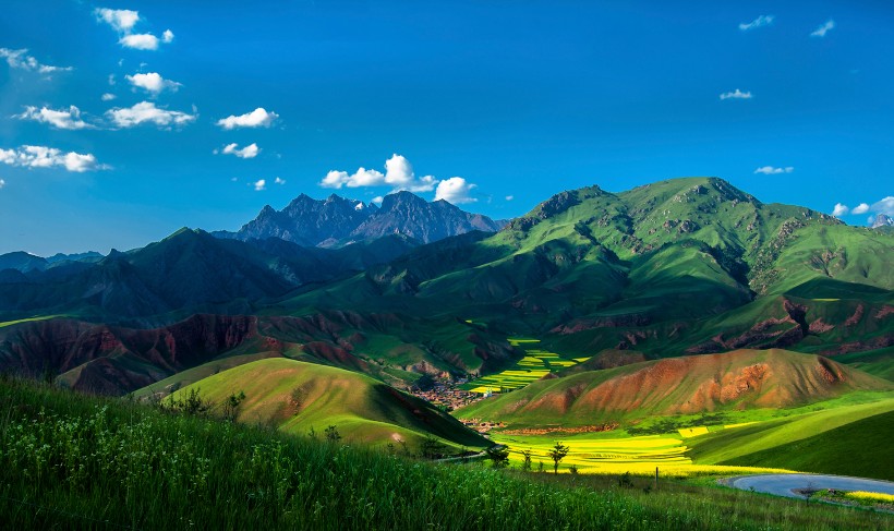 点击大图看下一张：青海祁连山风景图片