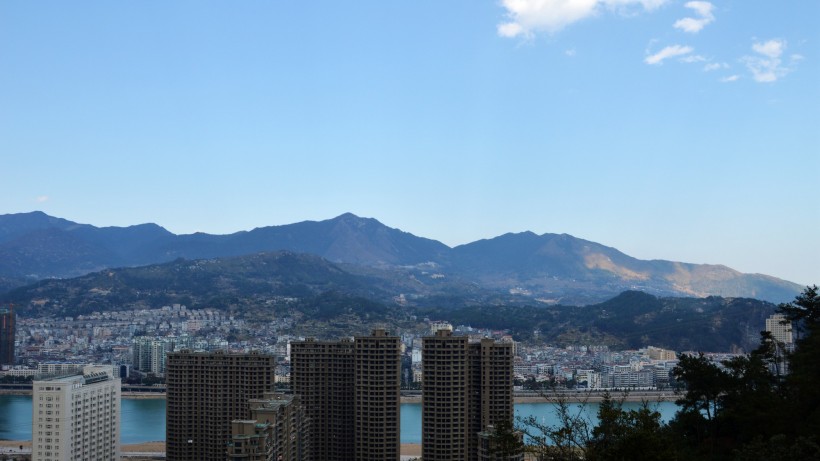 点击大图看下一张：浙江青田风景图片