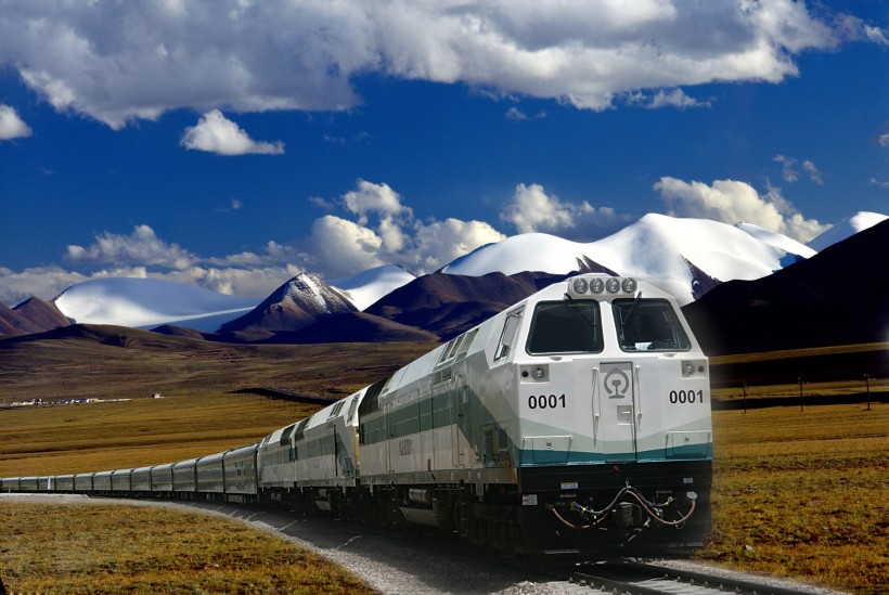 点击大图看下一张：青藏铁路图片