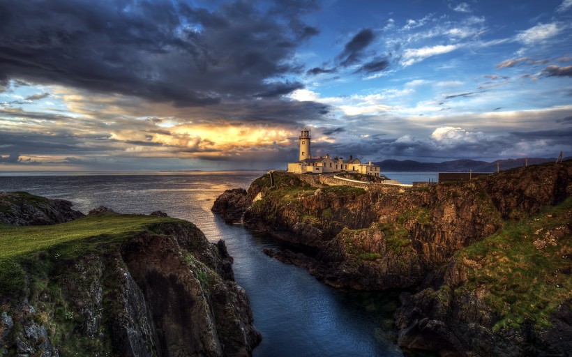 点击大图看下一张：爱尔兰自然风景图片