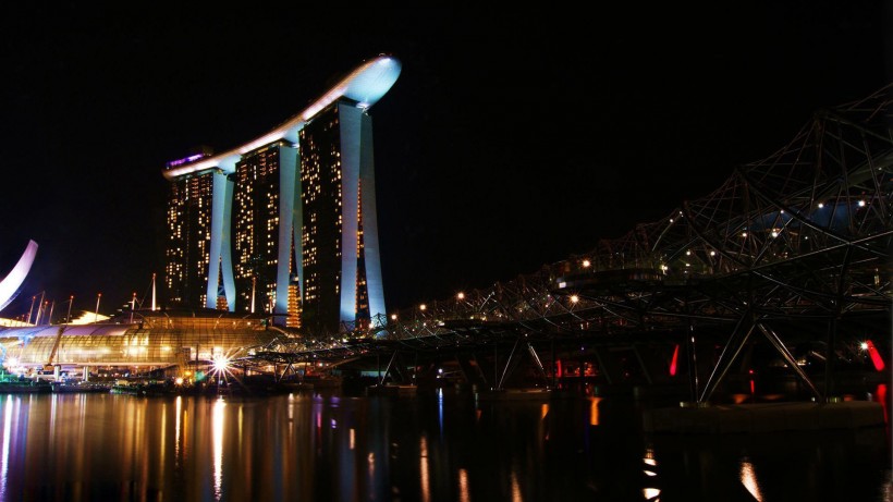 点击大图看下一张：新加坡城市建筑风景图片