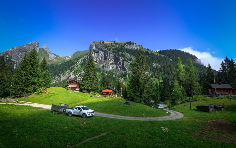 点击大图看下一张：风景如画的瑞士风景图片