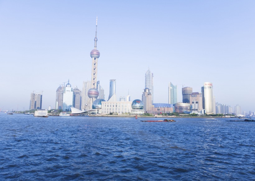 点击大图看下一张：上海建筑特色图片