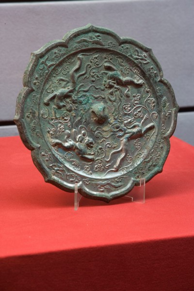 点击大图看下一张：陕西博物馆藏品图片