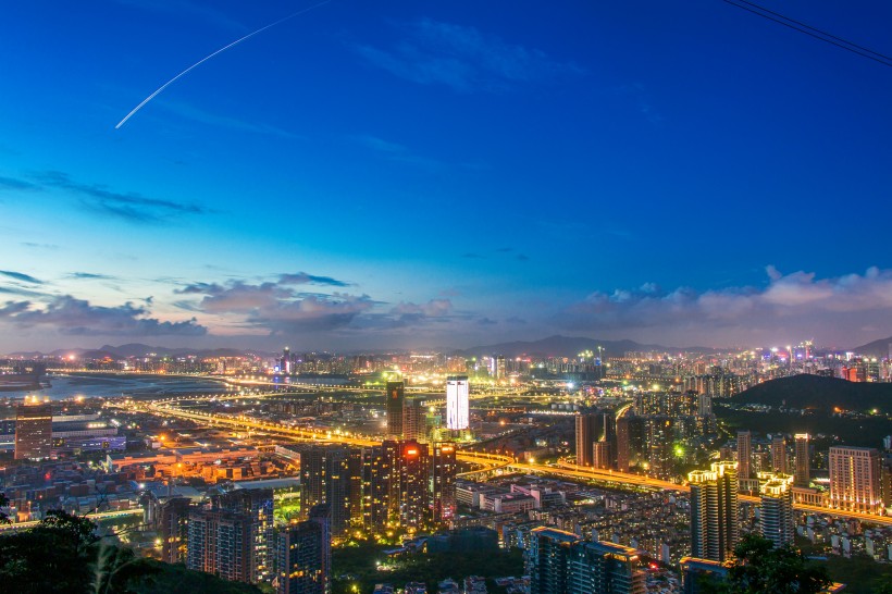 点击大图看下一张：广东深圳风景图片