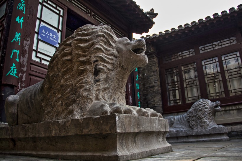 点击大图看下一张:天津杨柳青石家大院风景图片