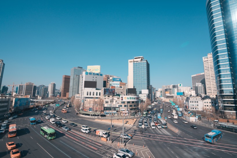 点击大图看下一张：韩国首尔建筑风景图片