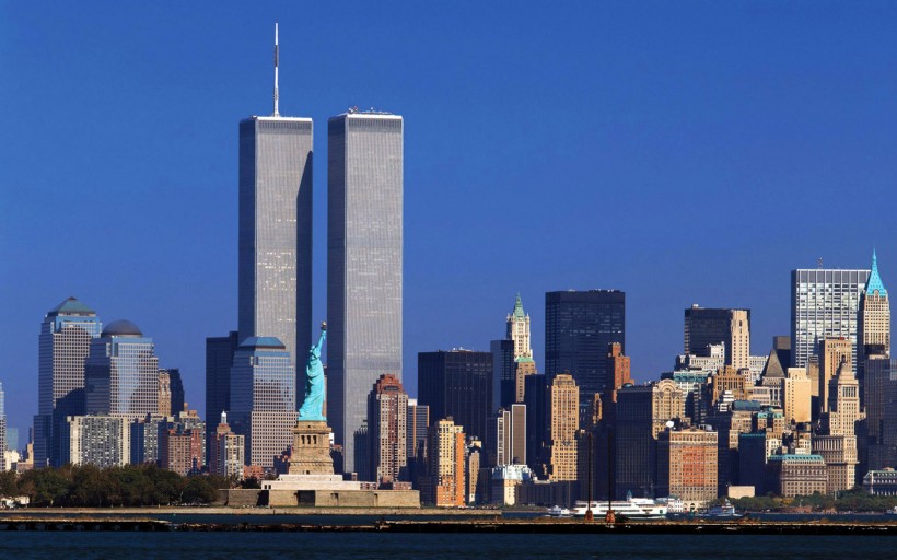 点击大图看下一张：美国世贸大厦图片